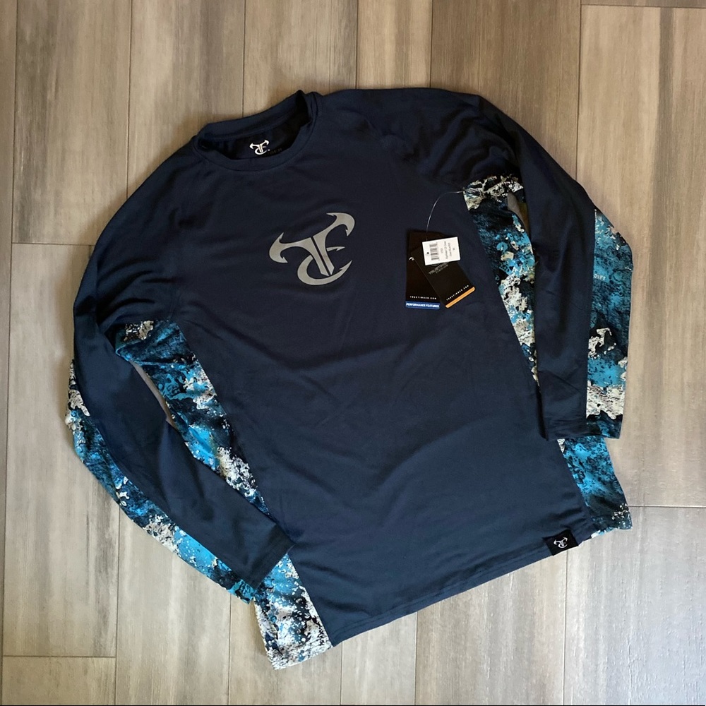 NWT Men’s TrueTimber Fishing Shirt - Size M